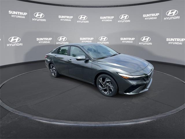 new 2025 Hyundai Elantra car, priced at $27,270