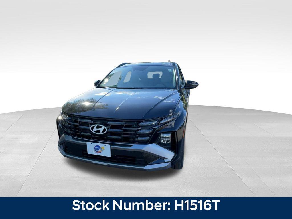 new 2025 Hyundai TUCSON Hybrid car, priced at $34,270