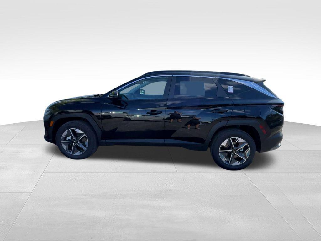 new 2025 Hyundai TUCSON Hybrid car, priced at $34,270