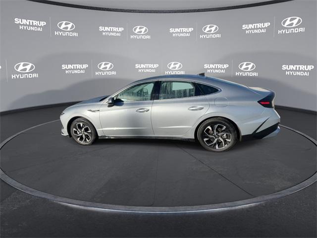 new 2024 Hyundai Sonata car, priced at $27,199