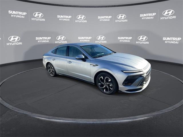 new 2024 Hyundai Sonata car, priced at $27,199