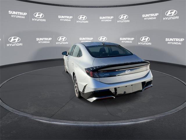 new 2024 Hyundai Sonata car, priced at $27,199