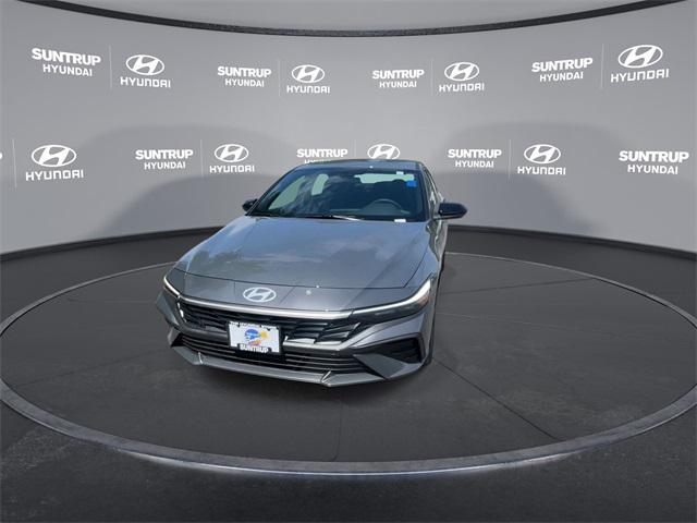 new 2025 Hyundai Elantra car, priced at $23,257