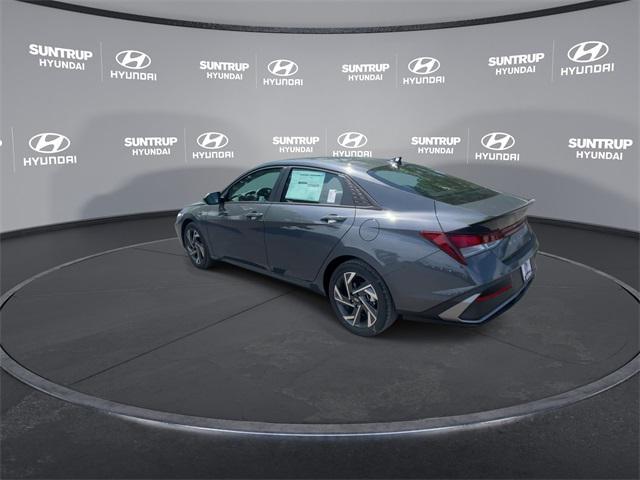 new 2025 Hyundai Elantra car, priced at $23,257
