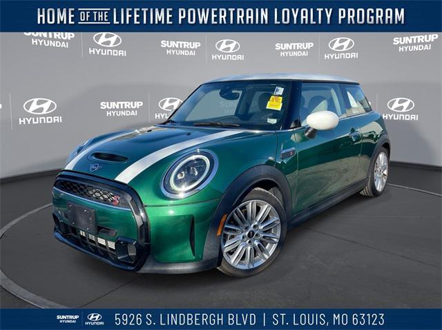 used 2022 MINI Hardtop car, priced at $25,761