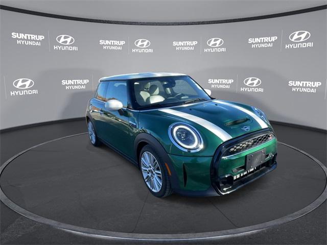 used 2022 MINI Hardtop car, priced at $25,761