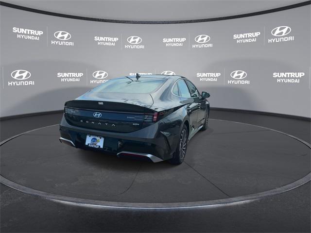 new 2025 Hyundai Sonata Hybrid car, priced at $37,419