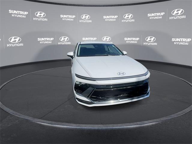 new 2025 Hyundai Sonata Hybrid car, priced at $31,759