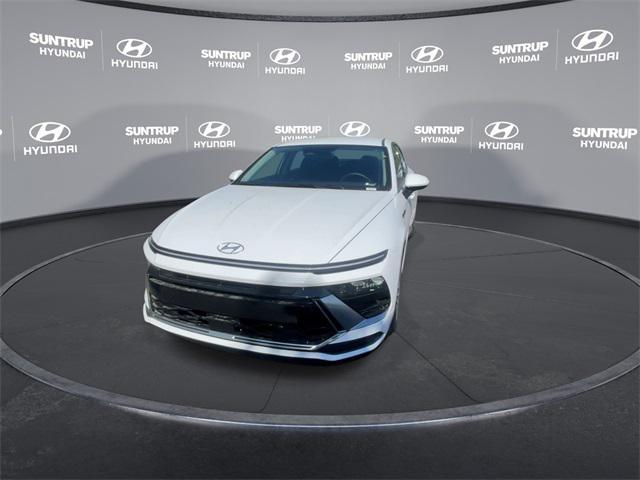 new 2025 Hyundai Sonata Hybrid car, priced at $31,759