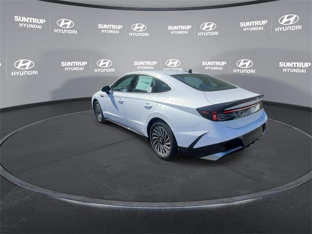 new 2025 Hyundai Sonata Hybrid car, priced at $31,759