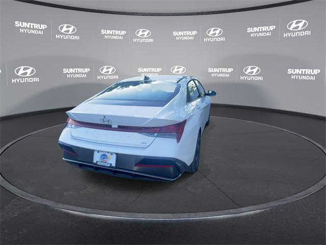 new 2025 Hyundai Elantra car, priced at $31,625