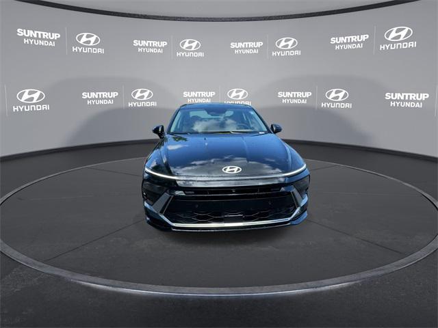 new 2025 Hyundai Sonata Hybrid car, priced at $37,441