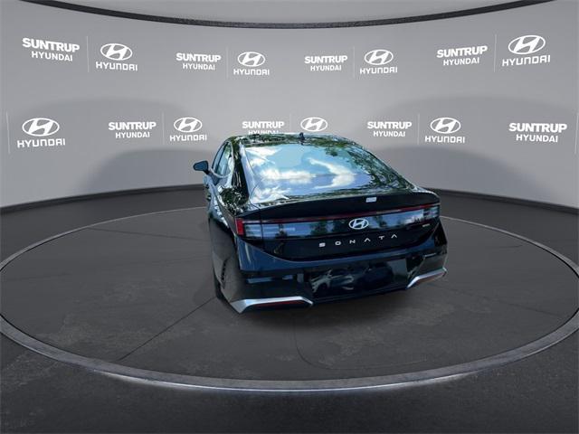 new 2025 Hyundai Sonata Hybrid car, priced at $37,441