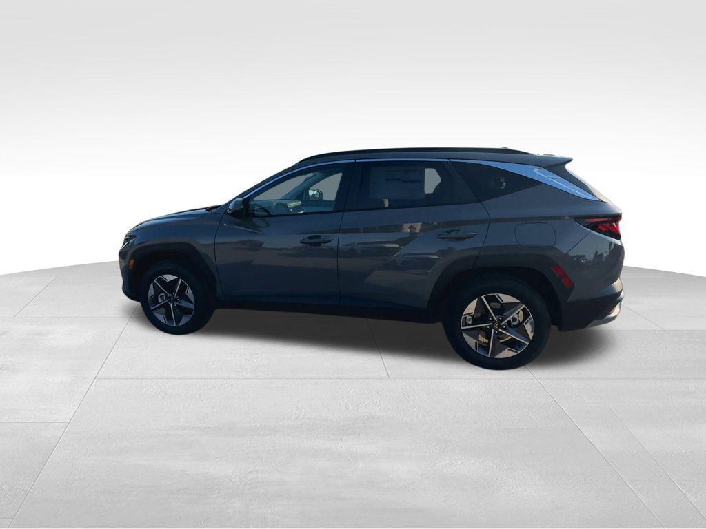 new 2025 Hyundai Tucson car, priced at $30,003