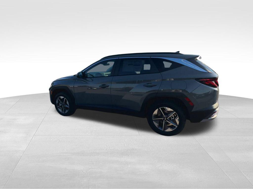 new 2025 Hyundai Tucson car, priced at $30,003