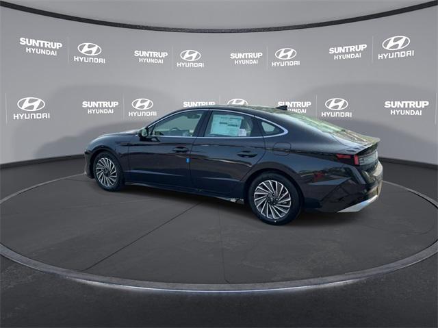 new 2024 Hyundai Sonata Hybrid car, priced at $37,870