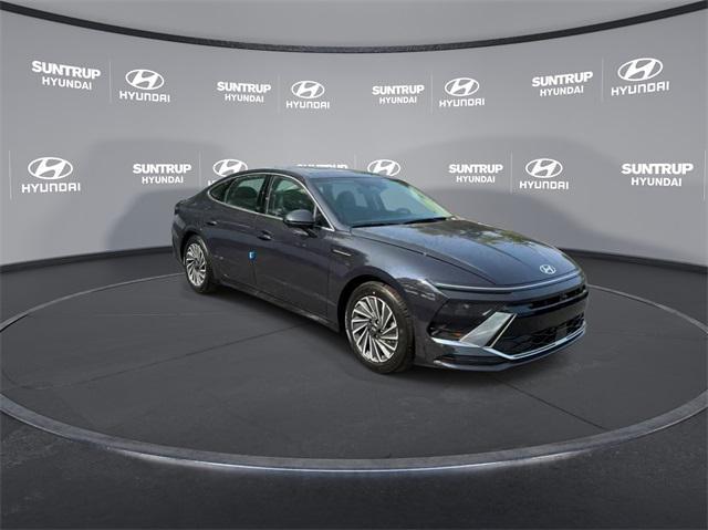 new 2024 Hyundai Sonata Hybrid car, priced at $37,870