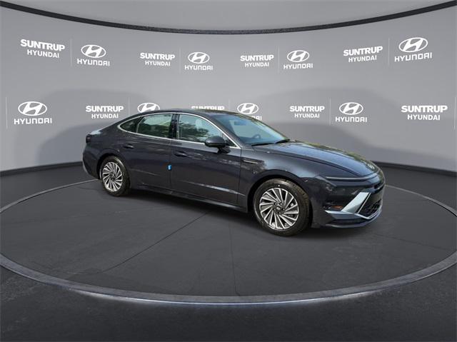 new 2024 Hyundai Sonata Hybrid car, priced at $37,870