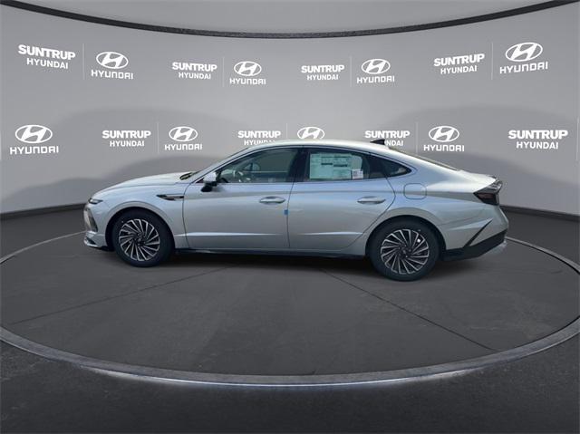 new 2024 Hyundai Sonata Hybrid car, priced at $31,621