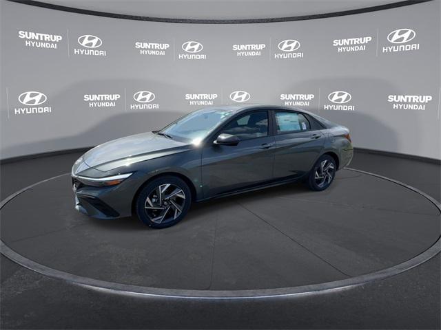 new 2025 Hyundai Elantra car, priced at $23,257