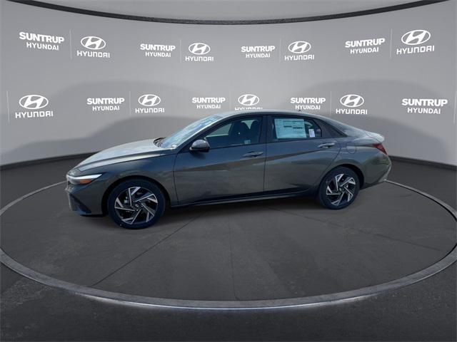new 2025 Hyundai Elantra car, priced at $23,257