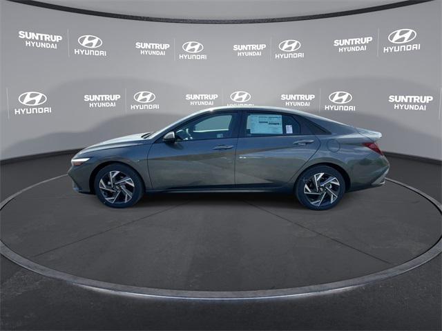 new 2025 Hyundai Elantra car, priced at $23,257