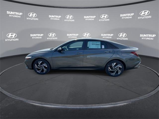 new 2025 Hyundai Elantra car, priced at $23,257