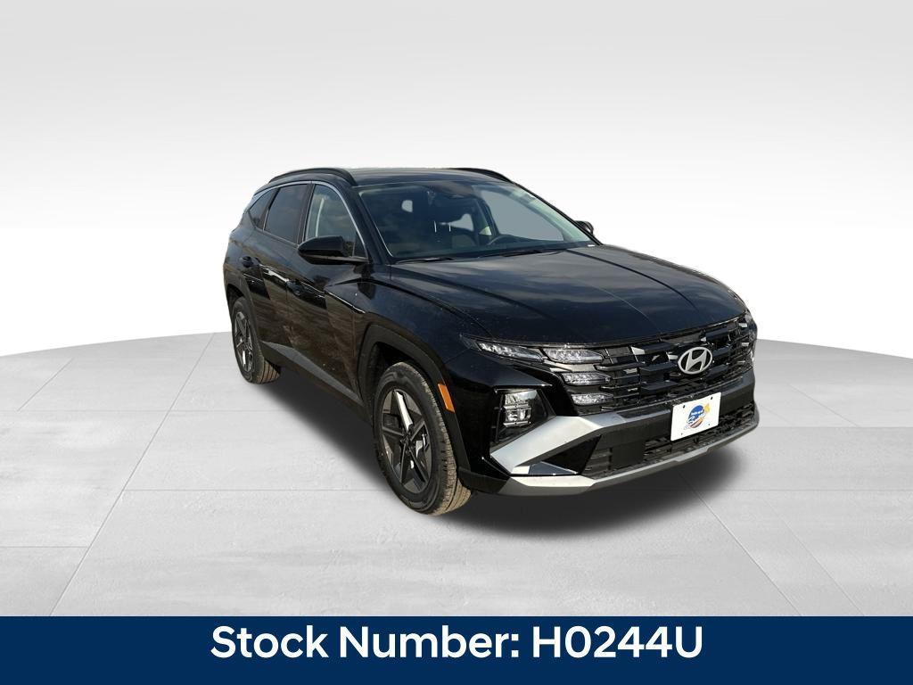 new 2026 Hyundai TUCSON Hybrid car, priced at $32,838