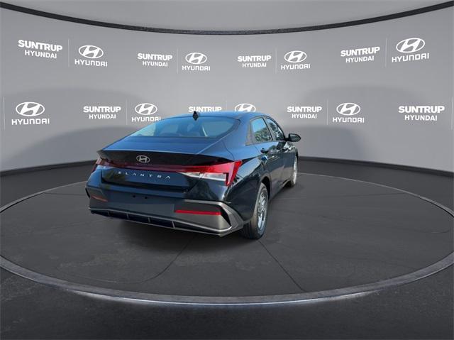 new 2025 Hyundai Elantra car, priced at $22,125