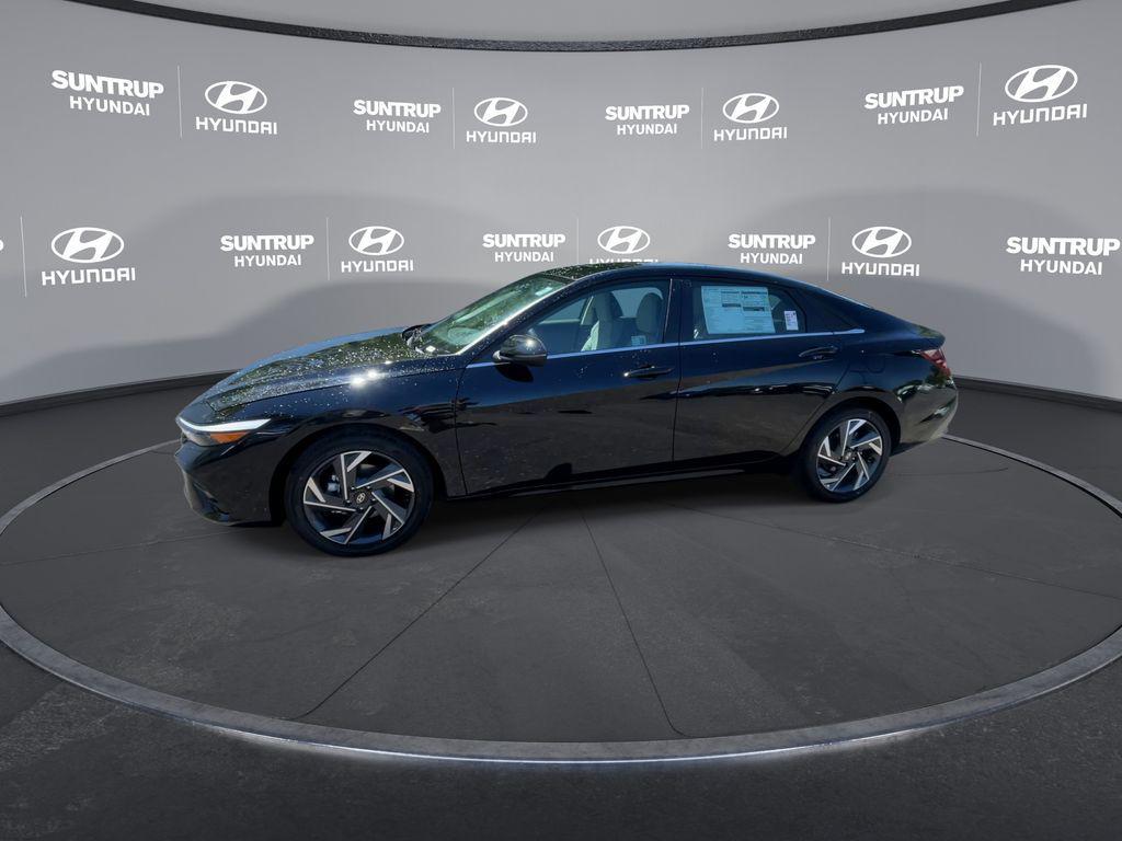 new 2025 Hyundai Elantra car, priced at $27,293