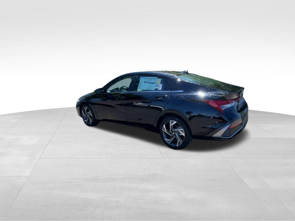 new 2025 Hyundai Elantra car, priced at $26,793
