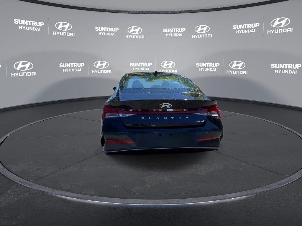 new 2025 Hyundai Elantra car, priced at $27,293