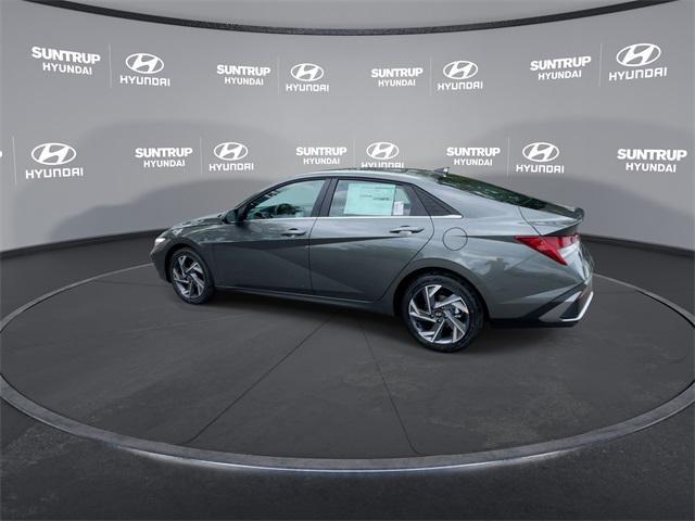 new 2025 Hyundai Elantra car, priced at $27,293