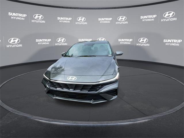 new 2025 Hyundai Elantra car, priced at $27,293