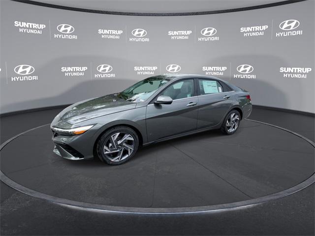 new 2025 Hyundai Elantra car, priced at $27,293