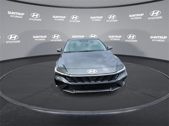 new 2025 Hyundai Elantra car, priced at $27,293