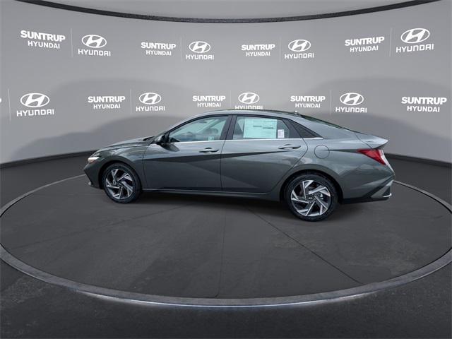 new 2025 Hyundai Elantra car, priced at $27,293