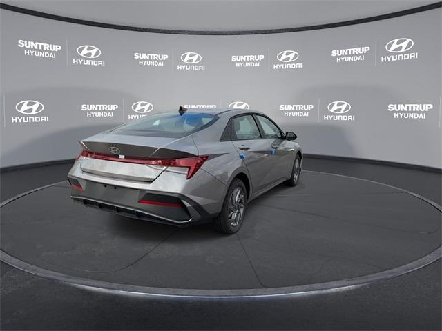 new 2025 Hyundai Elantra HEV car, priced at $26,403