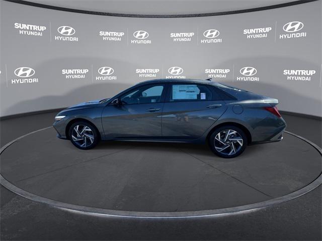 new 2025 Hyundai Elantra car, priced at $22,654