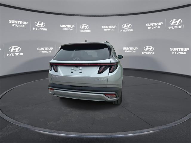 new 2025 Hyundai TUCSON Hybrid car
