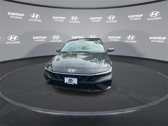 used 2024 Hyundai Elantra car, priced at $19,237