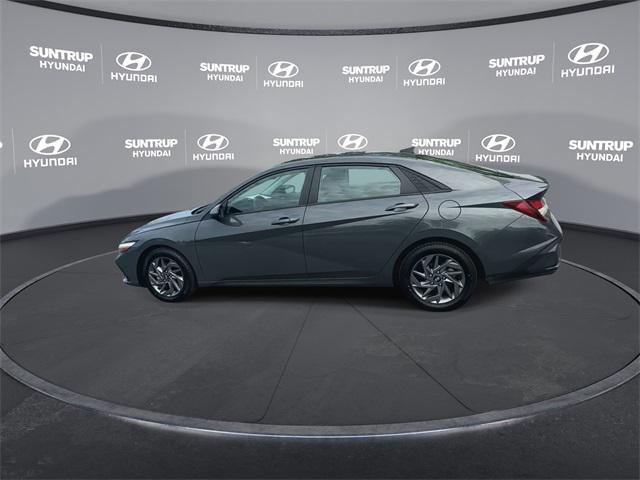 used 2024 Hyundai Elantra car, priced at $19,237