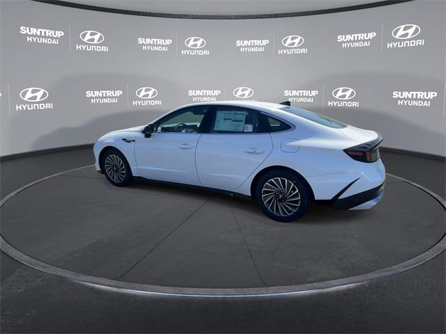 new 2025 Hyundai Sonata Hybrid car, priced at $32,137