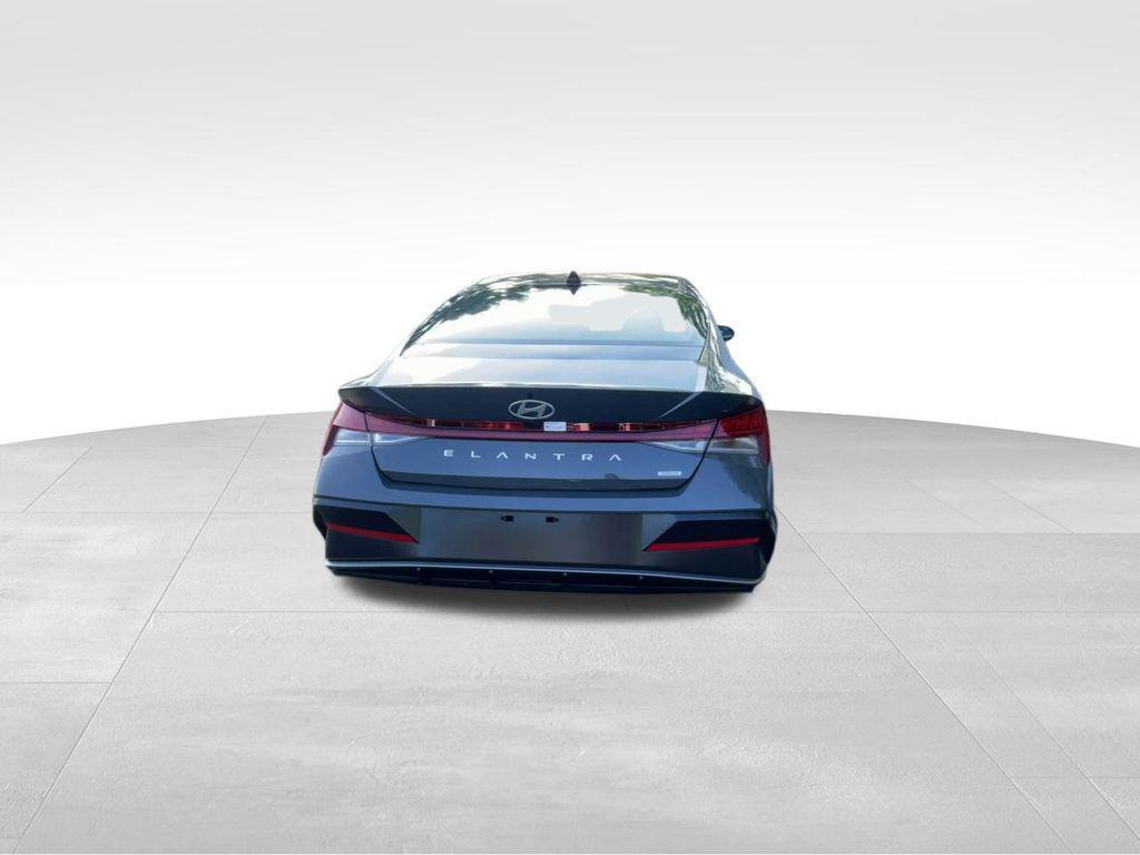 new 2025 Hyundai ELANTRA HEV car, priced at $27,925
