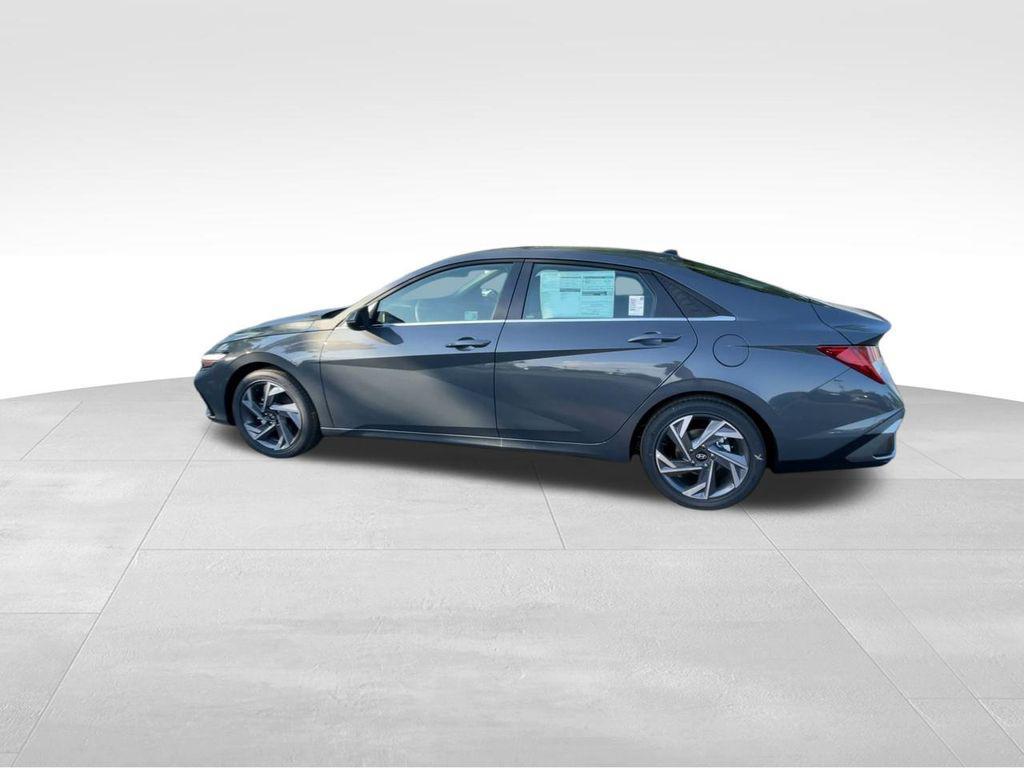 new 2025 Hyundai ELANTRA HEV car, priced at $27,925