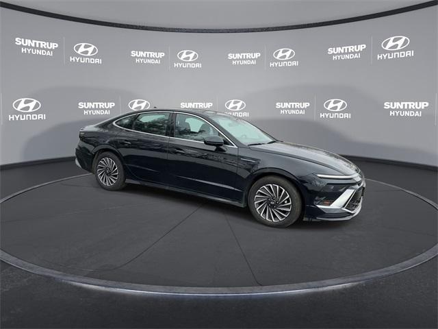 new 2024 Hyundai Sonata Hybrid car, priced at $28,923