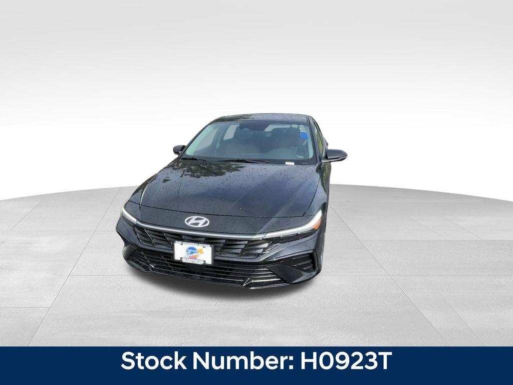 new 2025 Hyundai ELANTRA HEV car, priced at $27,875