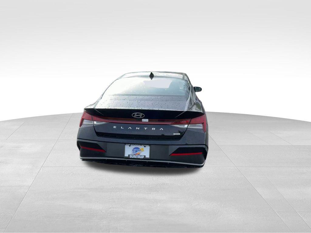 new 2025 Hyundai ELANTRA HEV car, priced at $27,875