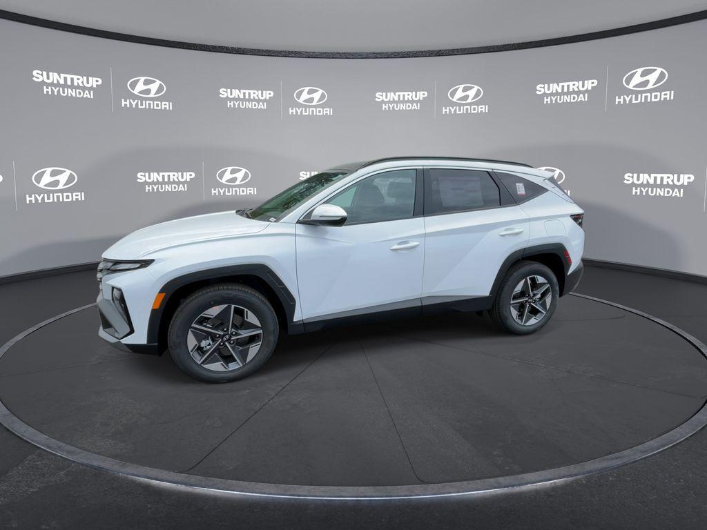 new 2025 Hyundai TUCSON Hybrid car, priced at $35,004