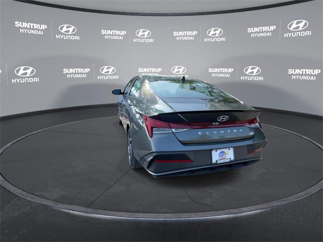 new 2025 Hyundai Elantra car, priced at $27,290